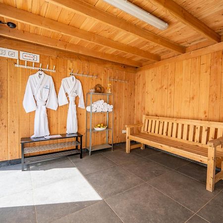 Glamping Lodge With Eco-Wellness زيفولد المظهر الخارجي الصورة