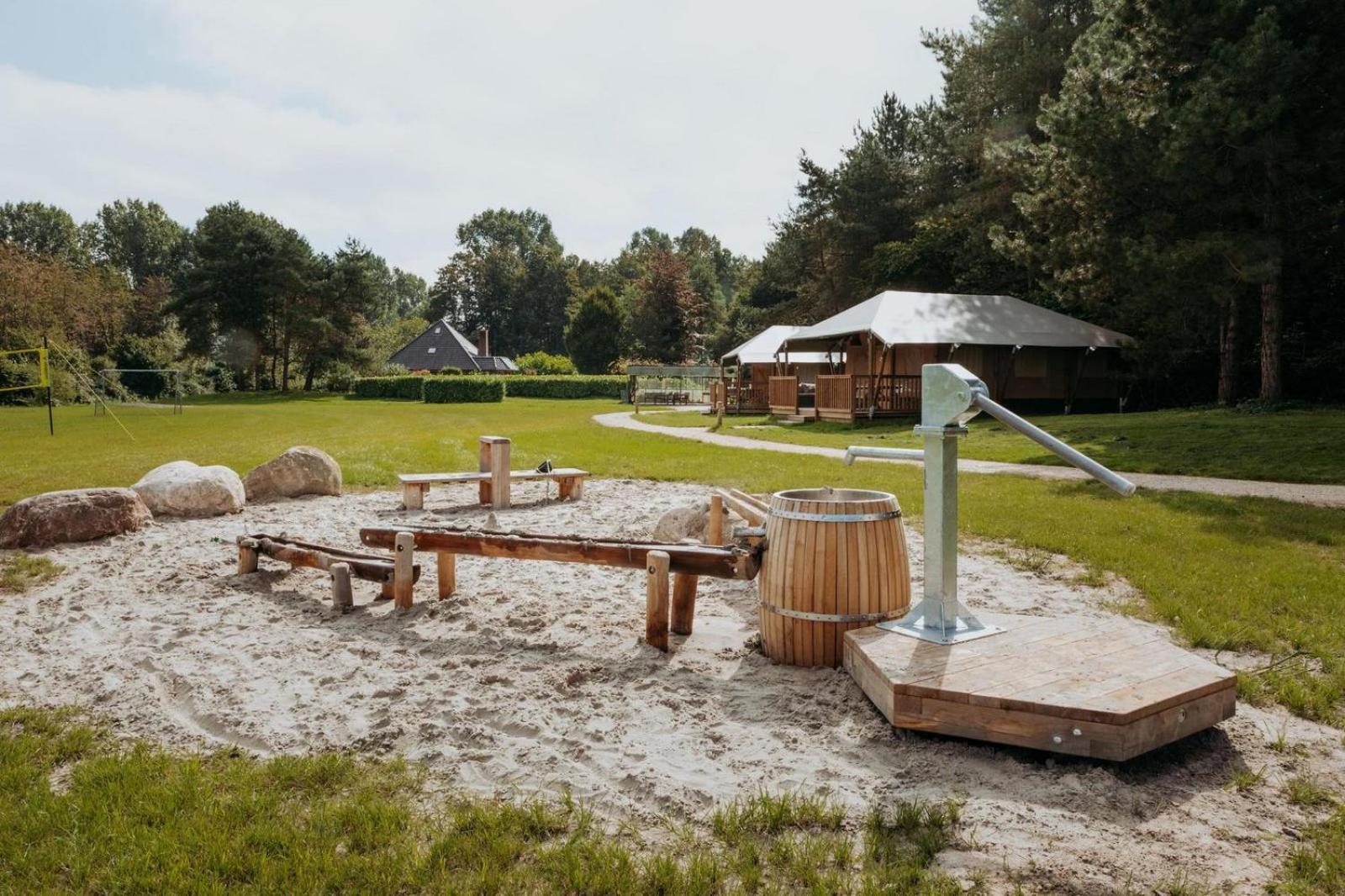 Glamping Lodge With Eco-Wellness زيفولد المظهر الخارجي الصورة